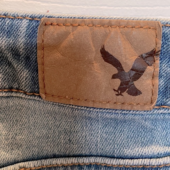 American Eagle Shorts - Picture 3 of 6